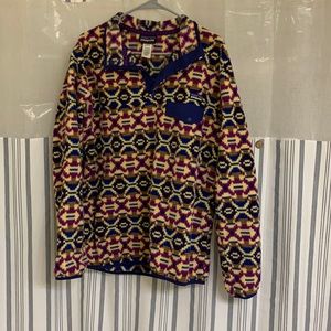 Women’s size large Patagonia Synchilla print fleece quarter button pullover